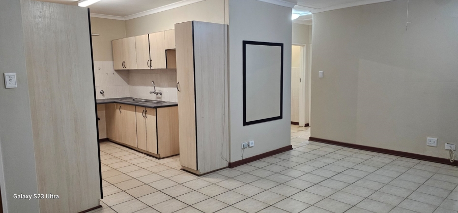 2 Bedroom Property for Sale in Langenhovenpark Free State